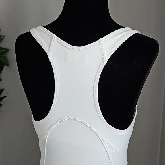 Scout Performance workout tank - Picture 5 of 8